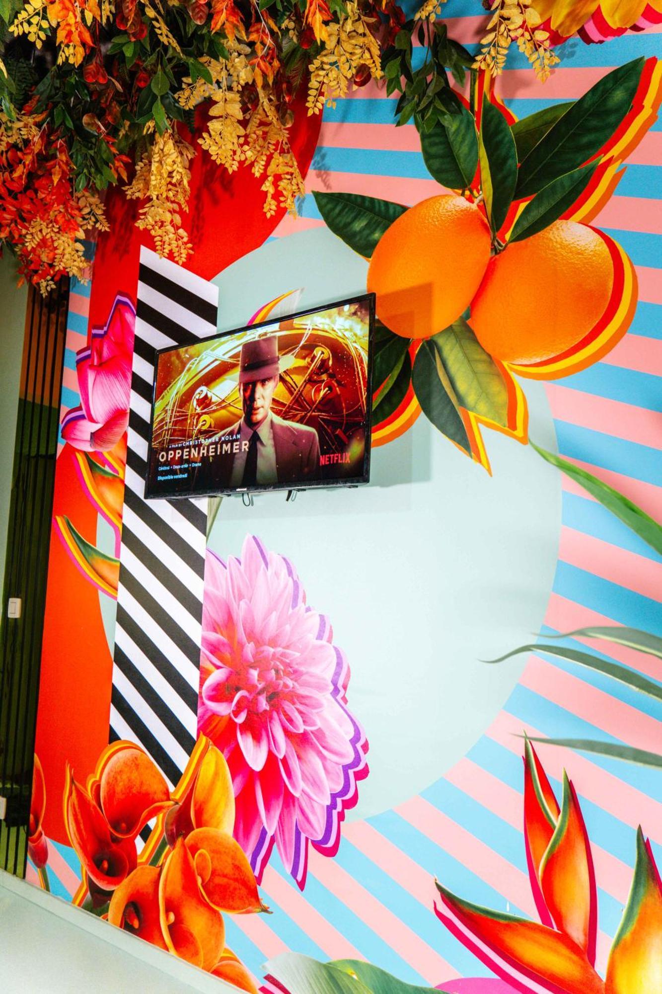Capsule Flower - Balneo - Cinema - Billard - Nintendo Switch - Mons Centre Exterior photo